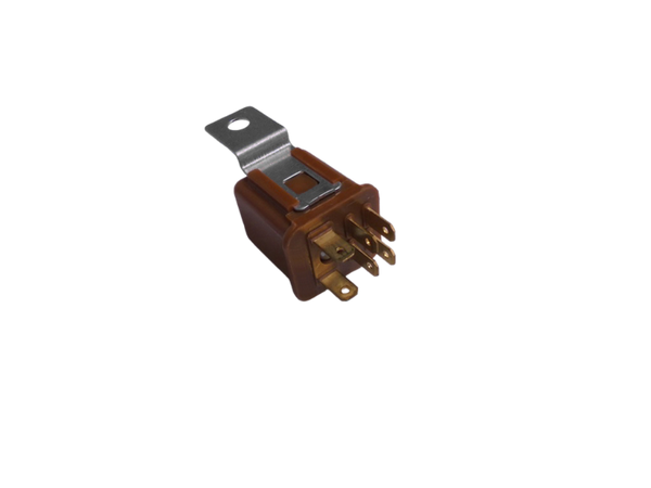 Komatsu 421-06-11940 Relay