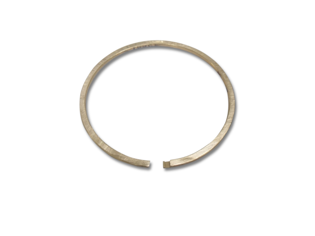 Komatsu 07018-11004 Anillo
