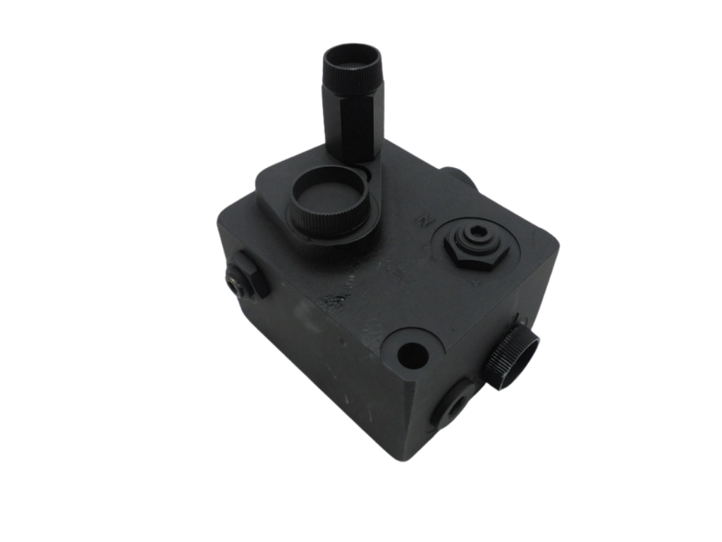 Komatsu 56B-43-17300 Valve — 1